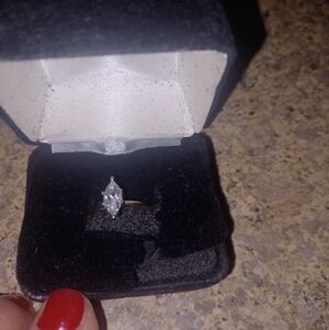 Elegant Gold Ring with Clear Stone Cz 14k Gold Size 8